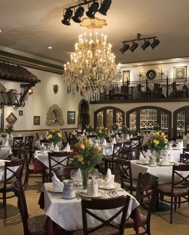 11 One-of-a-Kind Florida Dining Experiences You'll Talk About Forever Columbia Restaurant – Tampa