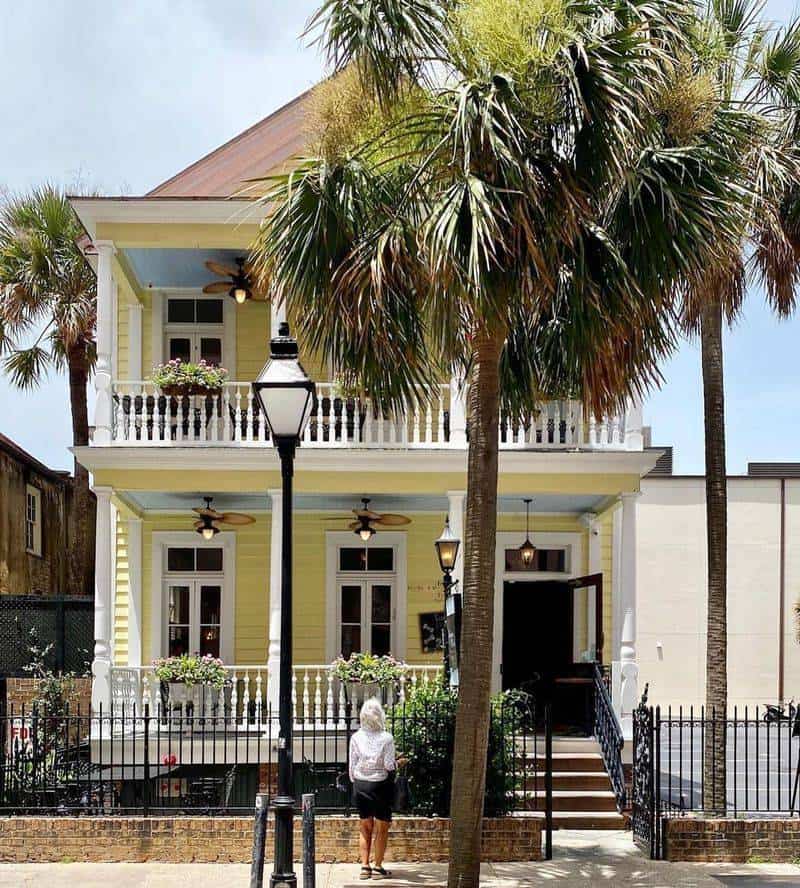 12 Epic Things to Do on a Girls' Weekend in Charleston, SC Brunch at a Charming Café