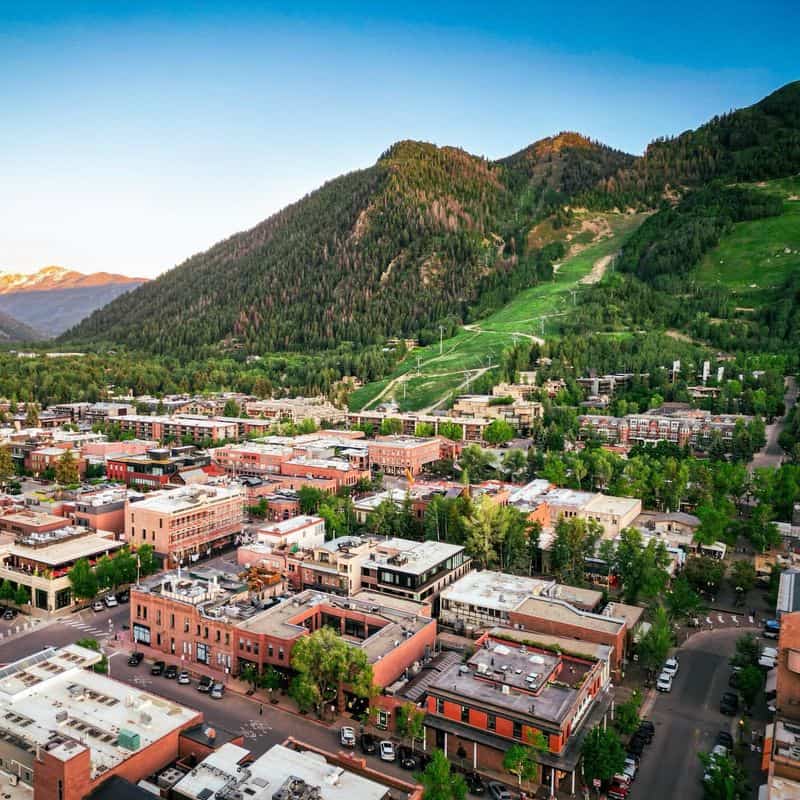 12 Most Beautiful Rocky Mountain Towns in the U.S. You Need to Visit Aspen, Colorado