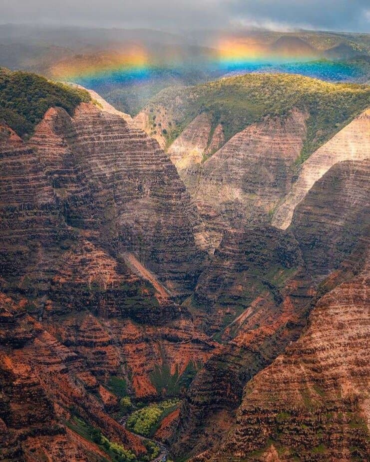 13 Breathtaking Natural Wonders in Hawaii You Absolutely Have to See Waimea Canyon – Kauai