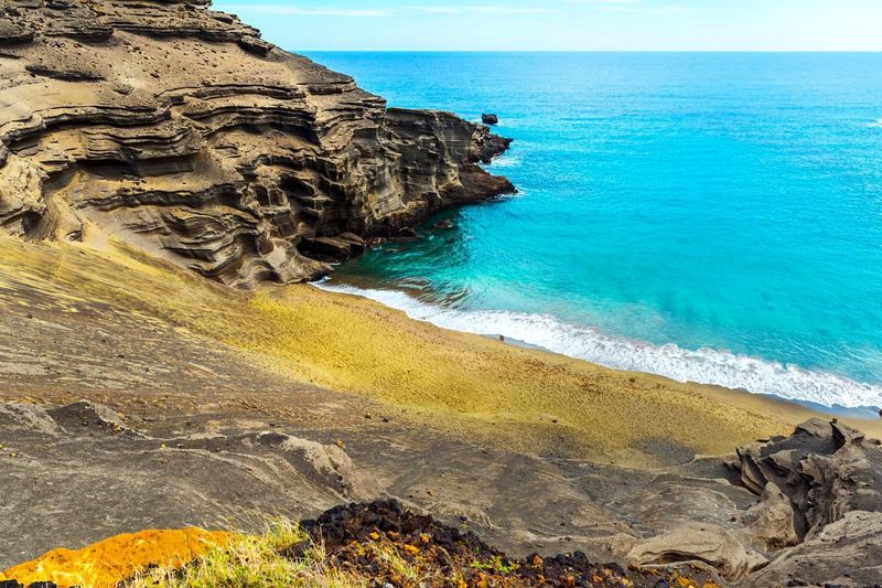13 Breathtaking Natural Wonders in Hawaii You Absolutely Have to See Papakōlea Green Sand Beach – Big Island