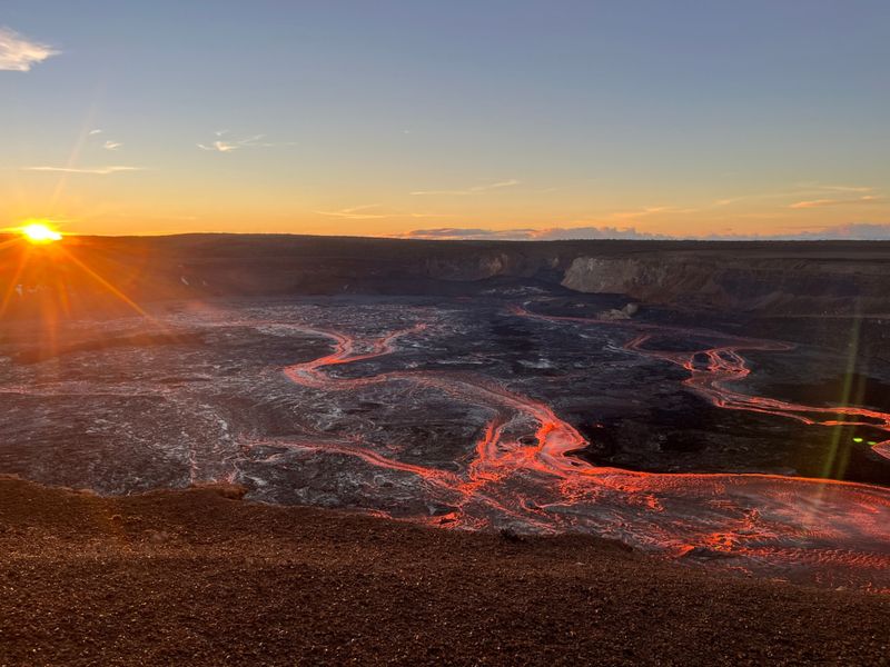 13 Breathtaking Natural Wonders in Hawaii You Absolutely Have to See Hawaiʻi Volcanoes National Park – Big Island