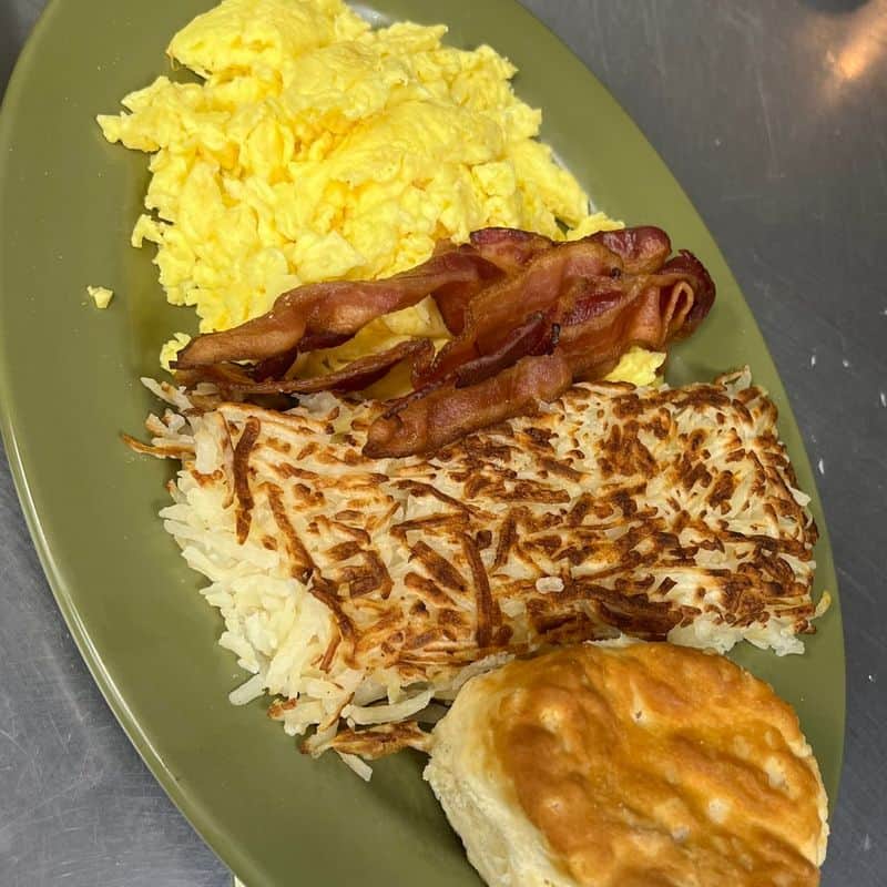 13 Cajun Restaurants in New Orleans That'll Set Your Taste Buds on Fire Daisy Dukes