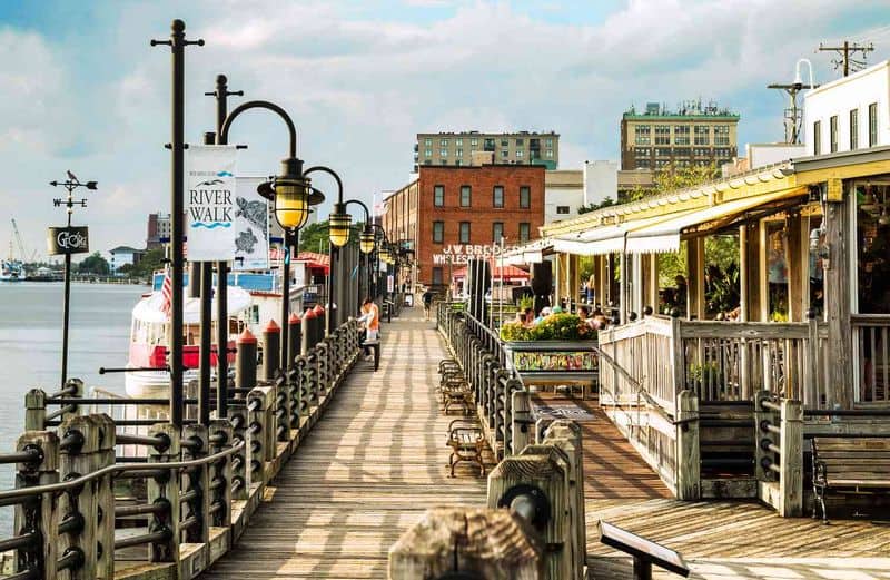 13 Dreamy Romantic Getaways in North Carolina for Couples Wilmington: Riverfront Romance