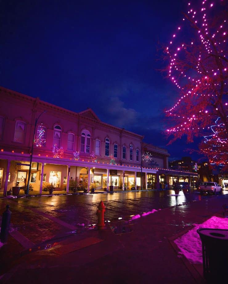 Wander Through the Historic Santa Fe Plaza