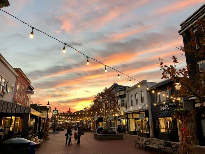 Enjoy the Washington Street Mall