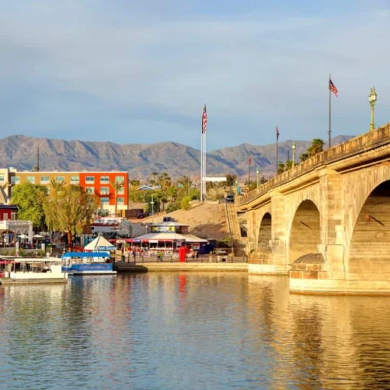 Crystal-Clear Waters for Boating & Jet Skiing