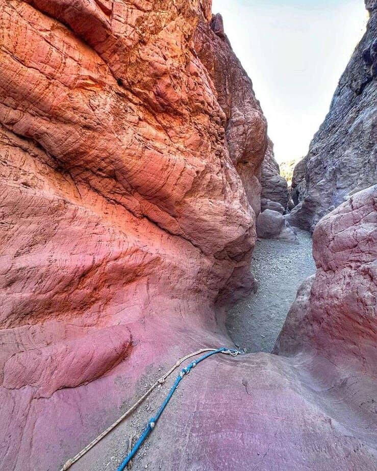 Desert Hiking with Jaw-Dropping Views