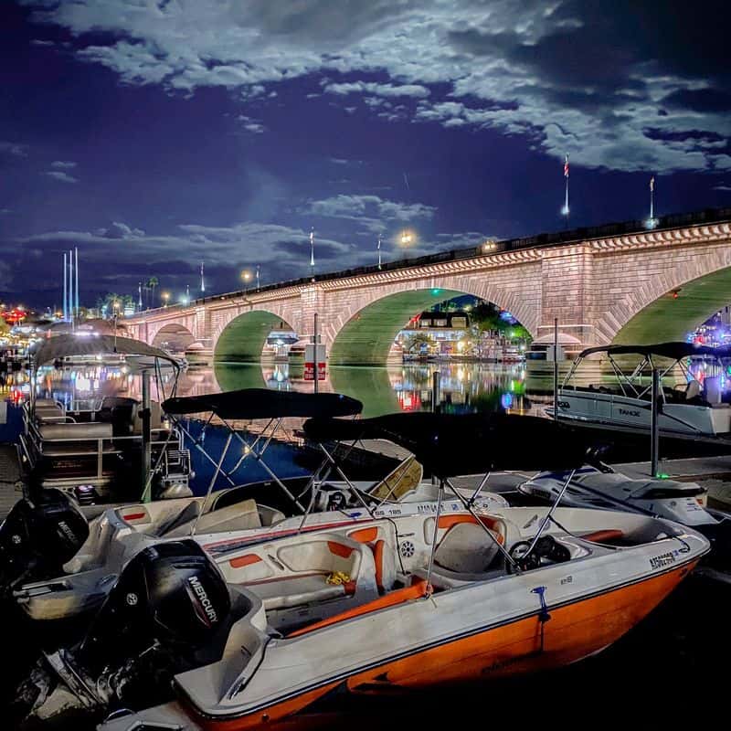 Vibrant Nightlife on and Off the Water