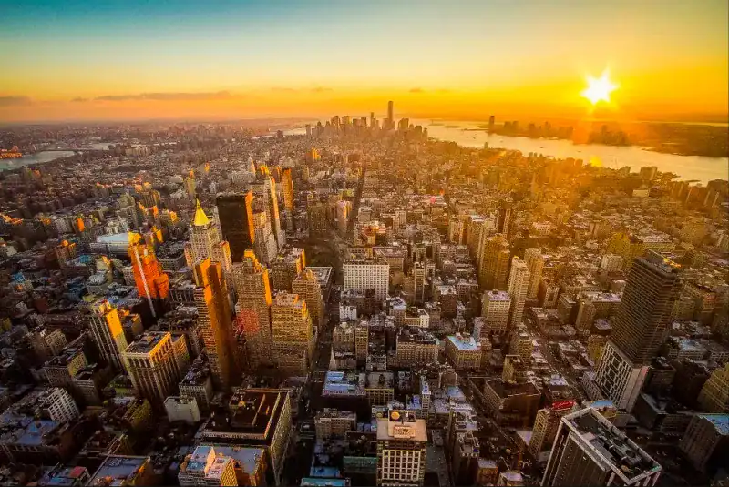 Watch the Sunset from the Top of the Empire State Building