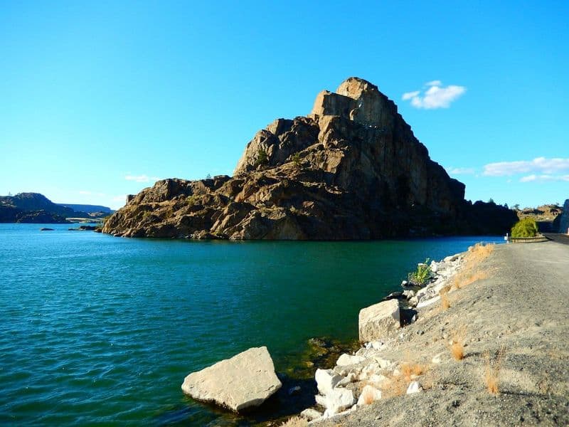 17 Must-See Destinations That Showcase Washington's Beauty Coulee Corridor