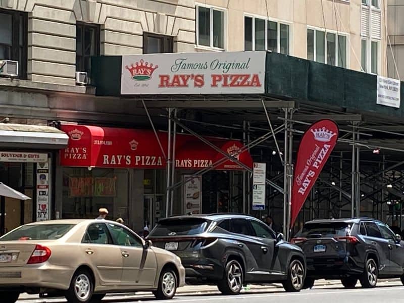 Famous Original Ray's Pizza