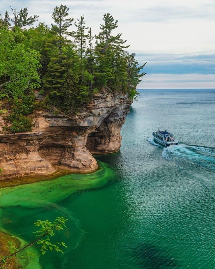 Munising Falls Trail (Pictured Rocks National Lakeshore)