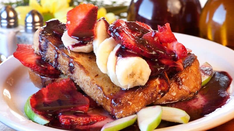 7 Unforgettable Food and Drink Spots That Define Taos, New Mexico Gutiz