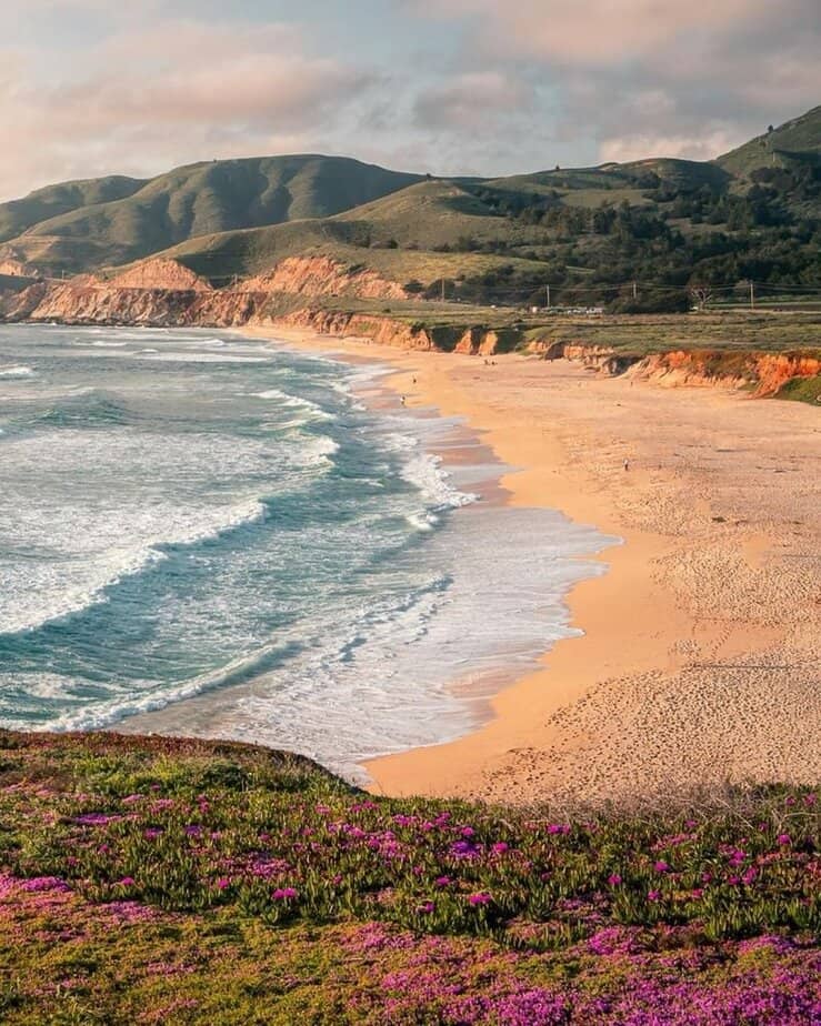 9 Breathtaking Beaches Near San Francisco for Your Next Coastal Adventure Montara State Beach