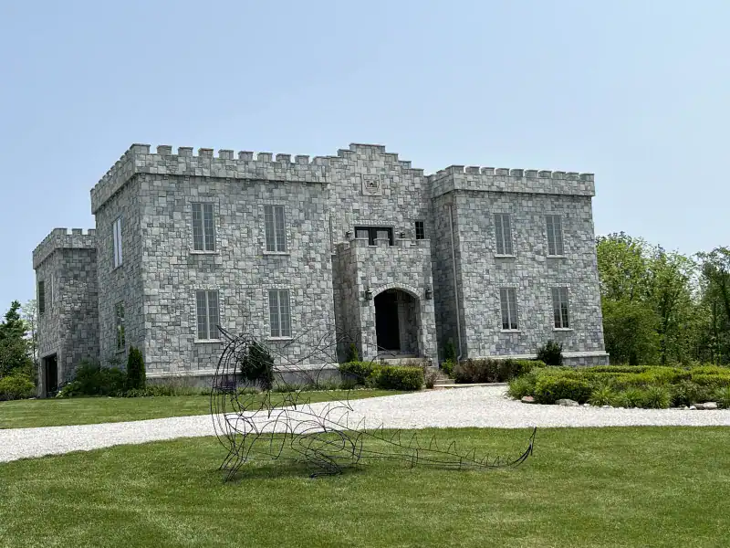 Clayshire Castle