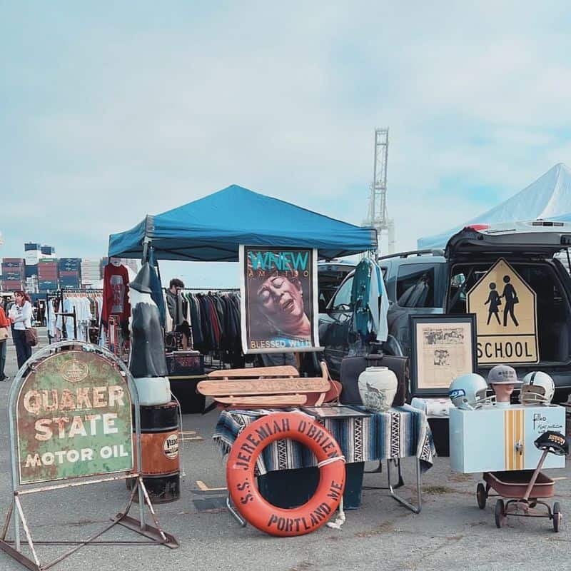 Alameda Point Antiques Faire – Alameda, CA