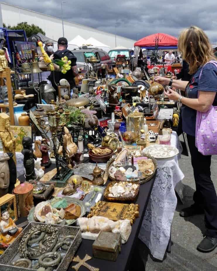 Long Beach Antique Market – Long Beach, CA