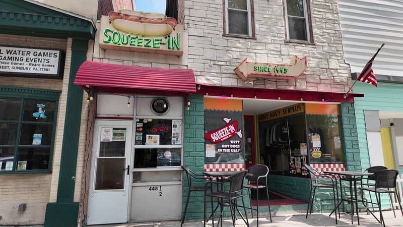 The Squeeze-In (Sunbury)