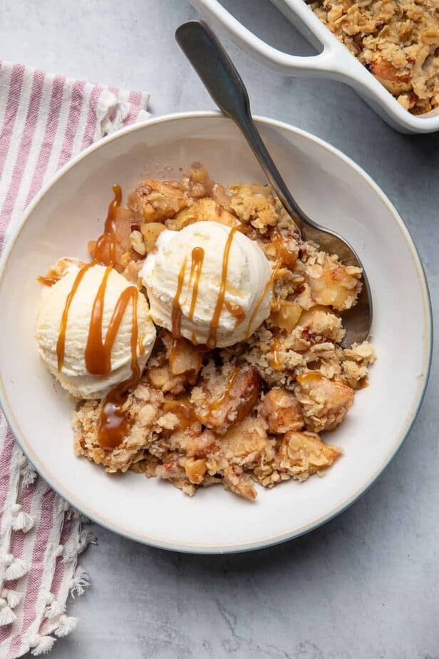 Maple Pecan Apple Crisp