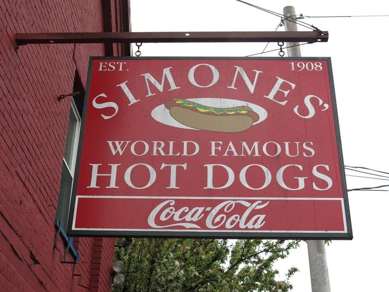 Simones' Hot Dog Stand, Lewiston