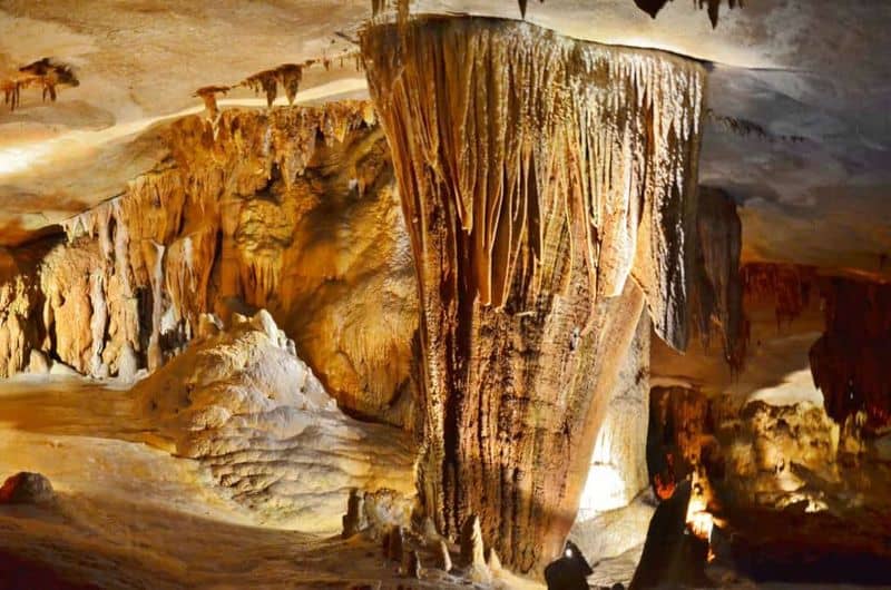 Fantastic Caverns – Springfield, MO