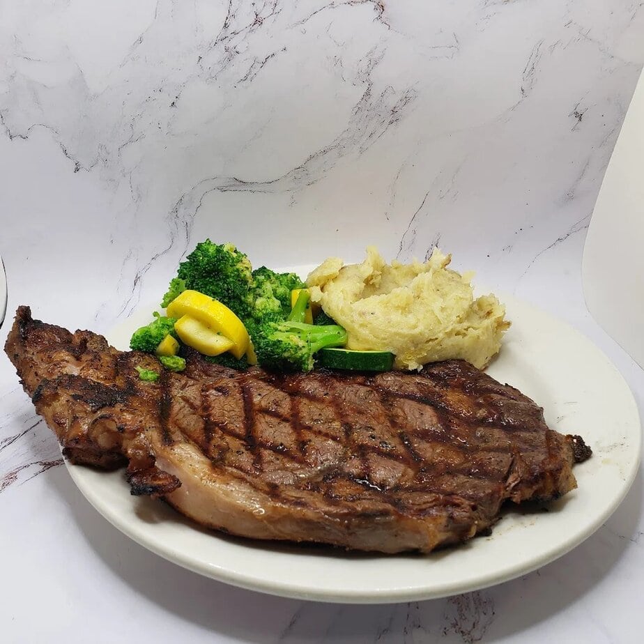 11 North Dakota Steakhouses That Turn Local Beef Into Unforgettable Comfort Food 7 ezgif 4c1ab55d8ec23b