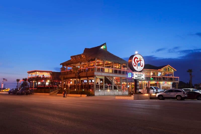 10 Galveston Restaurants Perfect for Quick Stops That Don’t Feel Rushed The Spot