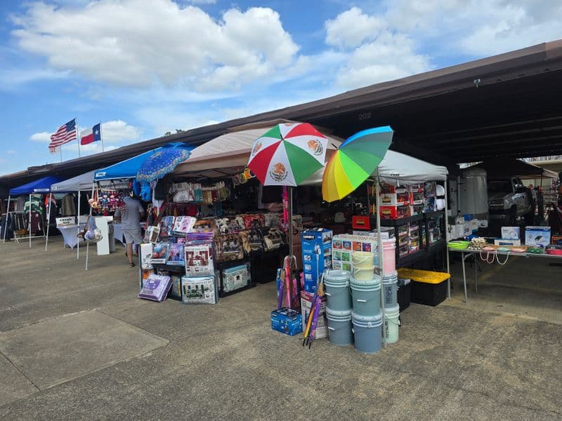 Traders Village (Houston)