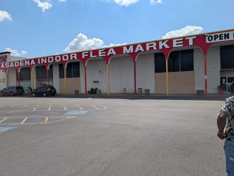 Pasadena Indoor Flea Market — Pasadena / Houston area