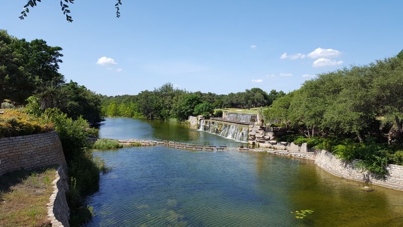 Horseshoe Bay (Lake LBJ)