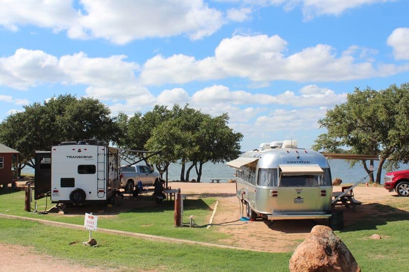 11 RV Parks in Texas for People Who Love Waking Up Near Water Lake Buchanan RV & Cabin Retreat (Buchanan Dam)