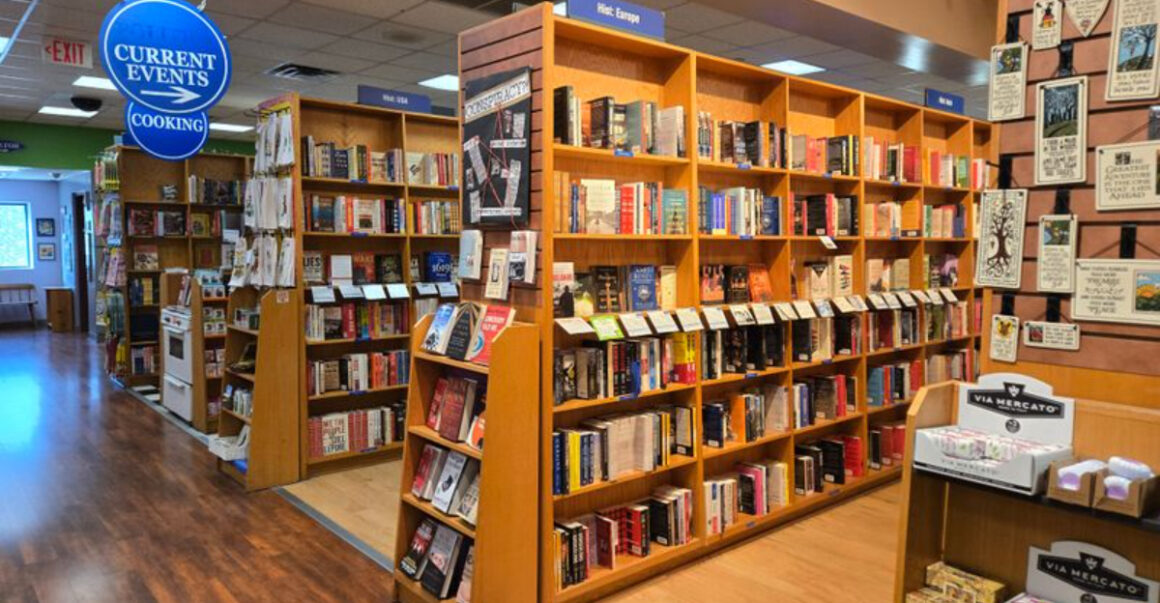 11 texas bookstores book lovers never want to leave