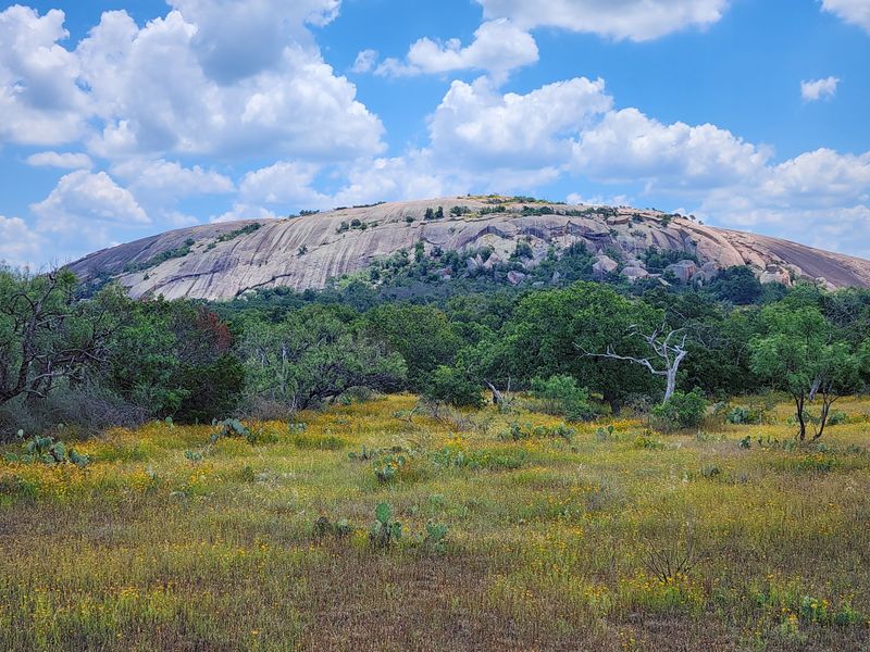 7 Texas Places That Help You Slow Down and Reset in January Enchanted Rock State Natural Area