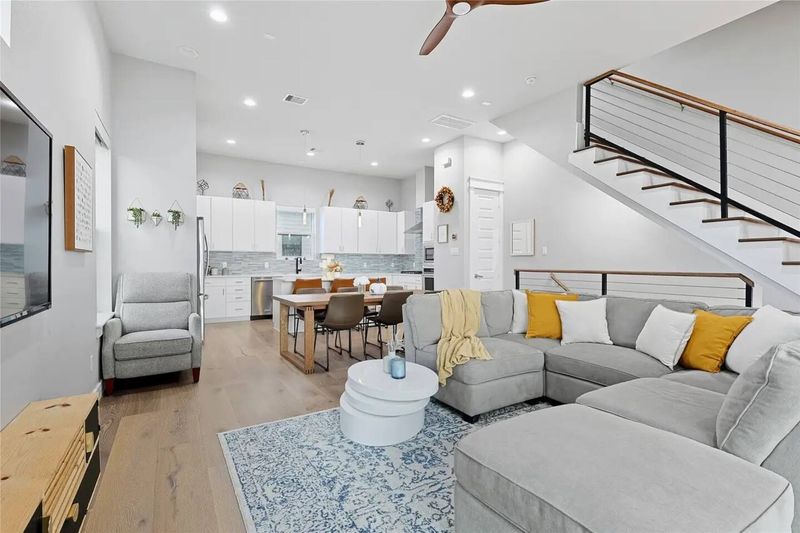 Modern Townhome – Houston