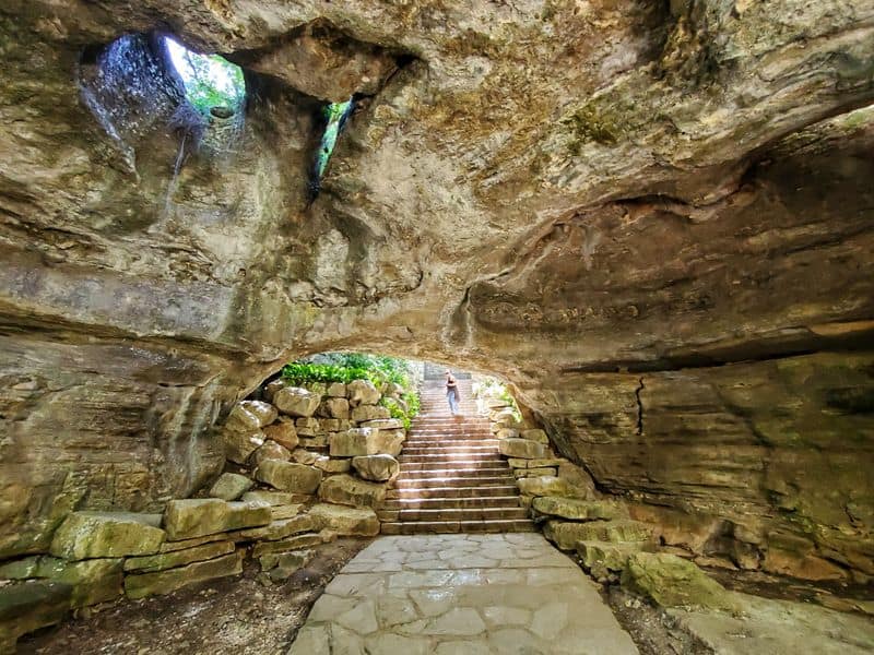 Longhorn Cavern State Park