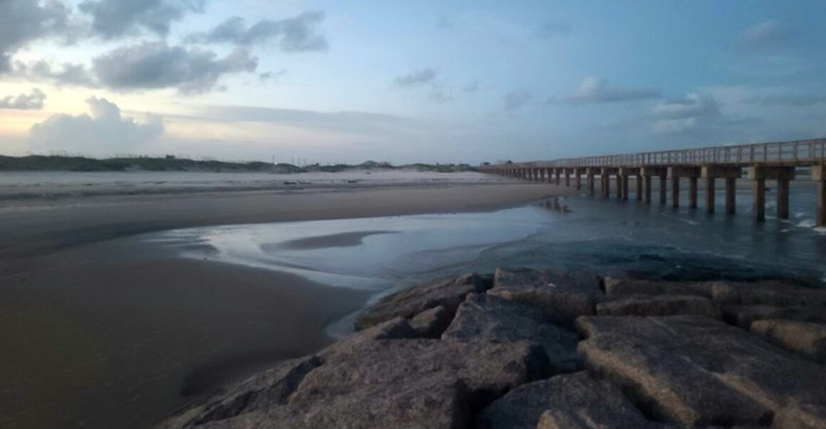 9 texas beaches with sand that looks almost unreal