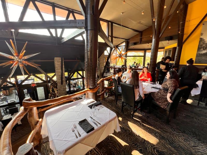 Plan Your Visit: Hours, Reservations, and Insider Tips