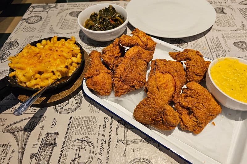 Crispy Fried Chicken and Wings Combo
