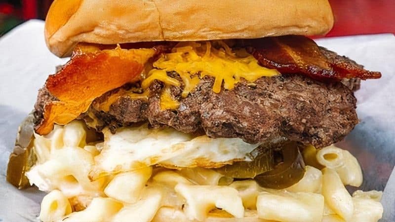 The Classic Cheeseburger Experience