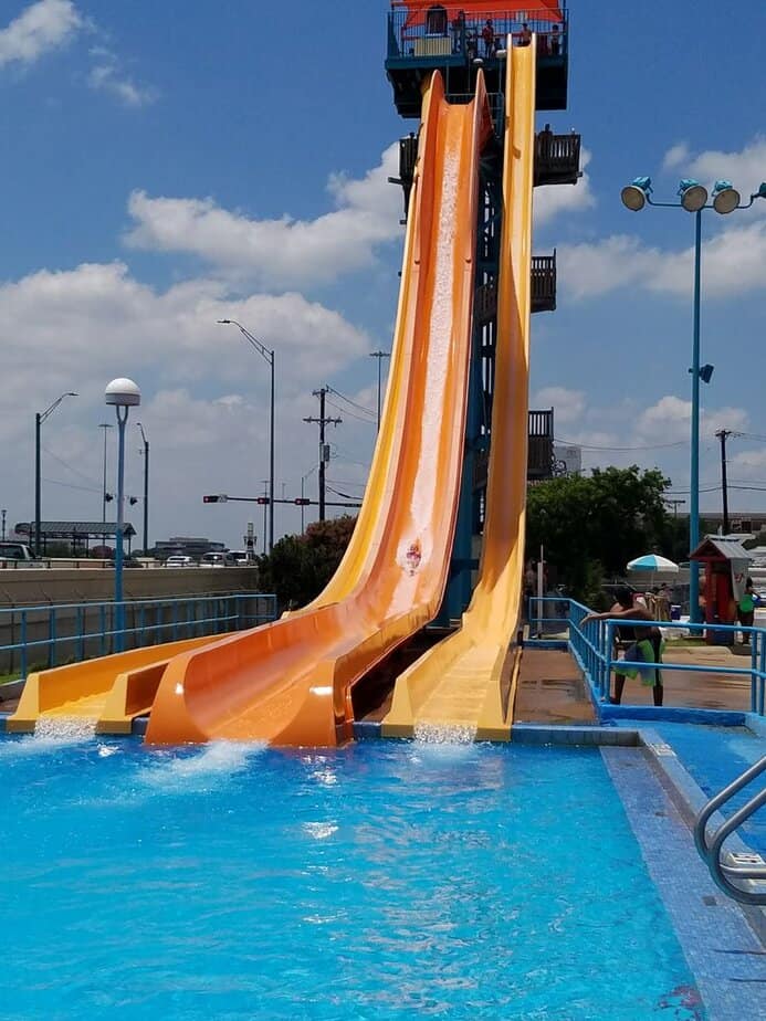 These 11 Things Make Arlington, Texas Worth the Trip Cool Off at Hurricane Harbor Arlington