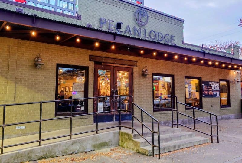Pecan Lodge (Dallas)