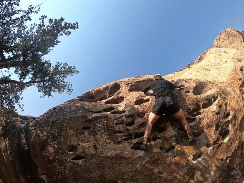 Bouldering Without the Crowds
