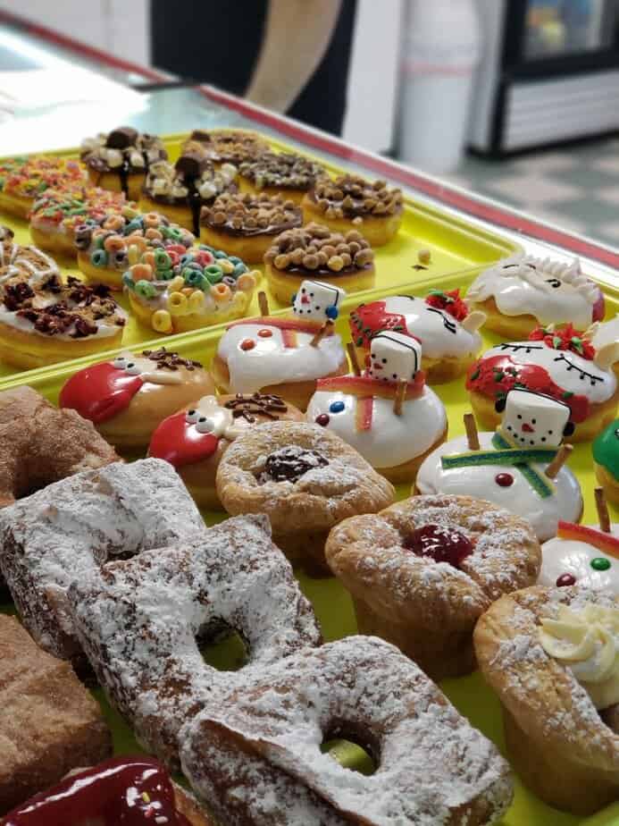 Cronuts and Seasonal Specials That Sell Out