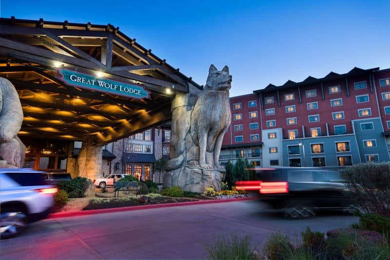 Great Wolf Lodge (Grapevine & Webster)