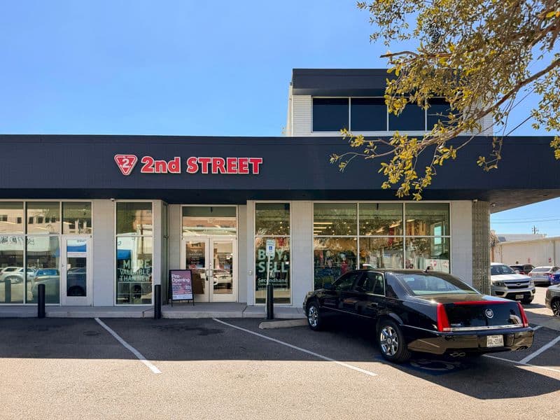 Second Debut (Rice Village)