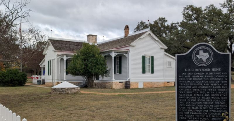 Johnson City, Texas Is Small—But These 12 Experiences Are Huge