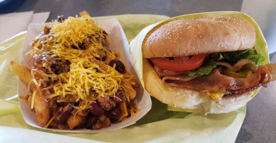 people cant stop talking about the chili cheese fries at this texas restaurant