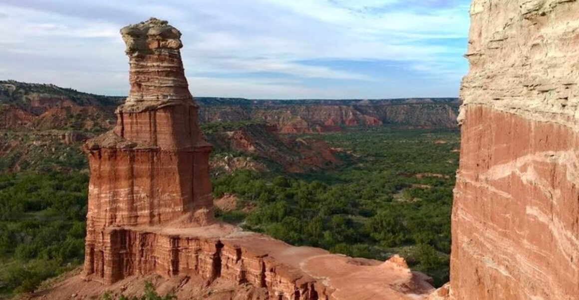 this serene texas hike becomes magical in the winter