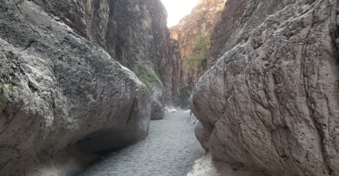 this texas hike will trigger your claustrophobia